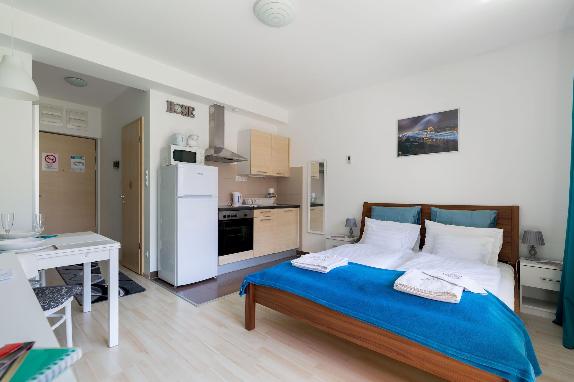 Sun Resort Apartments Budapest Exteriör bild