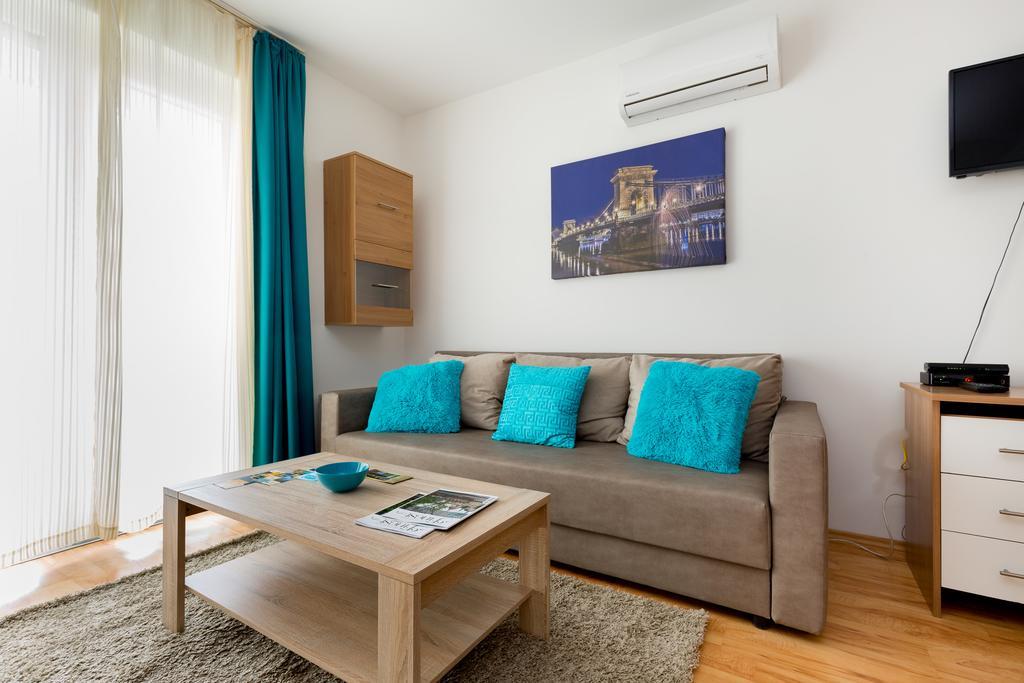 Sun Resort Apartments Budapest Exteriör bild